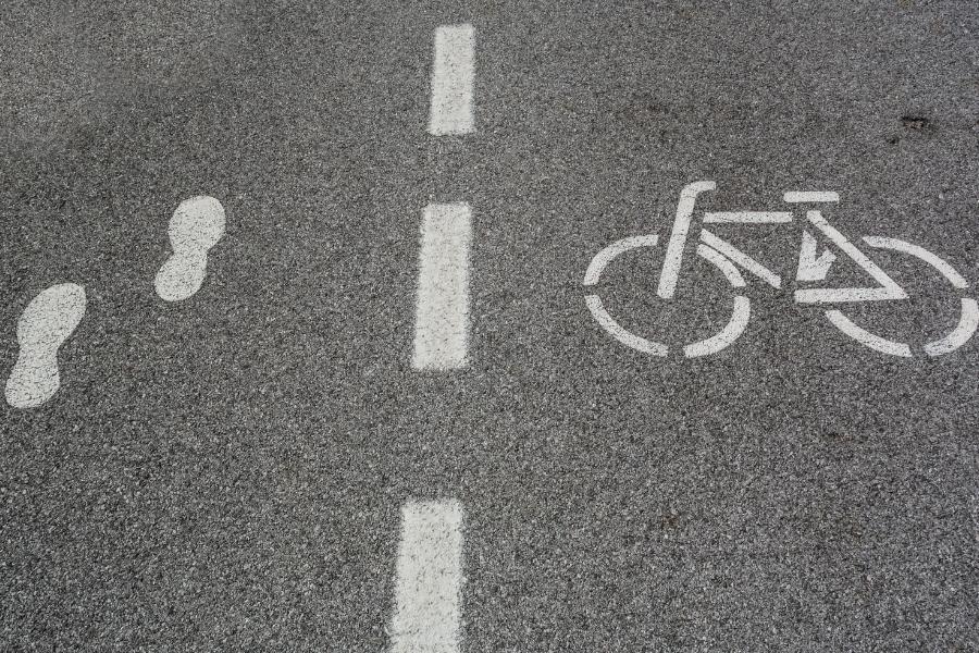 38 Road in East Orchard Mesa is about to become safer and more accessible for bikers and pedestrians. At the May 21 administrative public hearing, the Mesa County Commissioners approved a $638,636 agreement for the design of the 38 Road Bike and Pedestrian Project. 